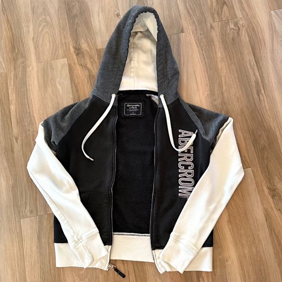 Abercrombie & Fitch Zip-up Hooded Sweatshirt - Small - Picture 3 of 13